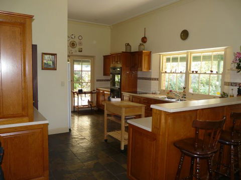 White Hill Estate - Geraldton Accommodation 4
