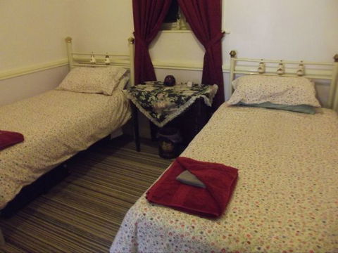 Olive Grove Retreat - Geraldton Accommodation 4