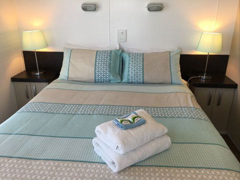 Pelican Waters Holiday Park - Geraldton Accommodation 1