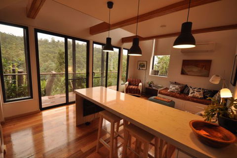 Pipeline Chalet Mt Wellington - Geraldton Accommodation 3