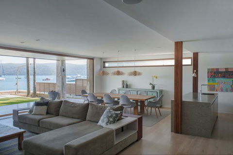 Pittwater Beach House - Geraldton Accommodation 7