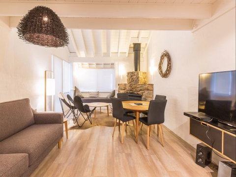 Ramada Resort Dinner Plain - Geraldton Accommodation 2