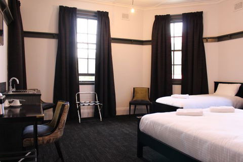 Royal Hotel Ryde - Geraldton Accommodation 6