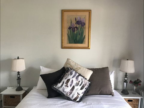 Rutherglen Christmas Trees Farm Stay - Geraldton Accommodation 1