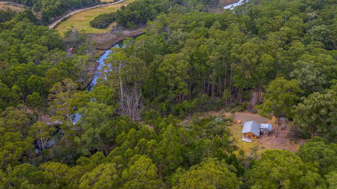Saintys Creek Cottage - Geraldton Accommodation 1