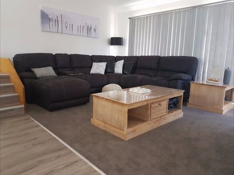 Sass Abode - Geraldton Accommodation 4