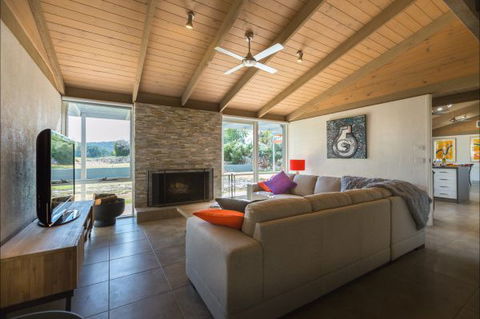 Serengale Retreat - Geraldton Accommodation 4