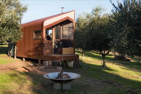 Shacky In The Olive Grove - Geraldton Accommodation 1
