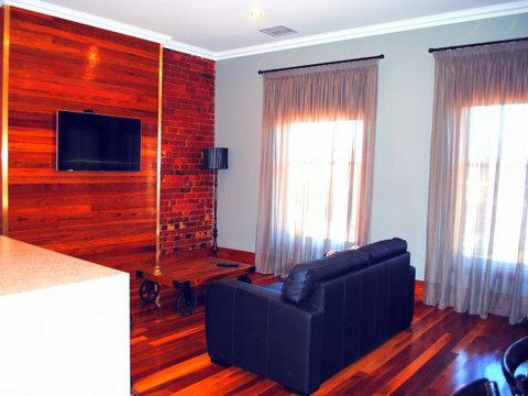 Sublime Spa Apartments On Murphy - Geraldton Accommodation 2