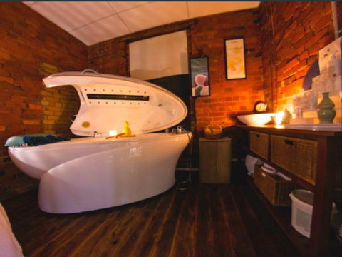 Sublime Spa Apartments On Murphy - Geraldton Accommodation 7