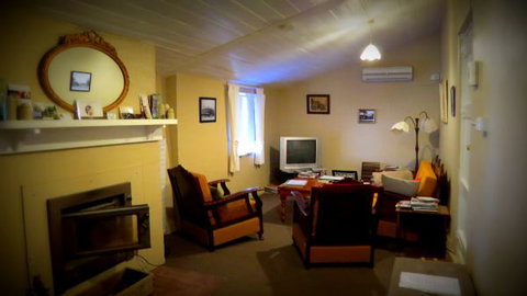 The Pig And Whistle - Geraldton Accommodation 7