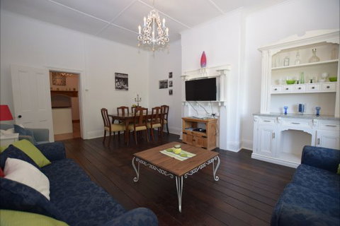 The Provincial Bed & Breakfast - Geraldton Accommodation 2