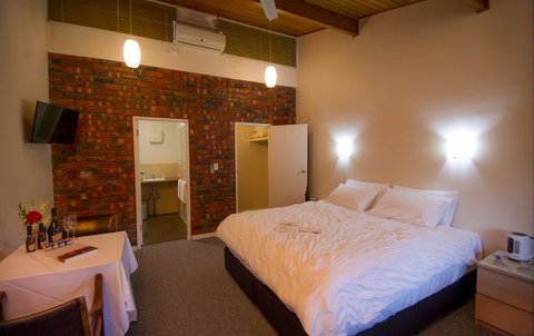 The Stirling Golf Club Motels - Geraldton Accommodation 3