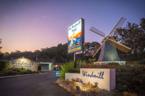 The Big Windmill Corporate And Family Motel - Geraldton Accommodation 0
