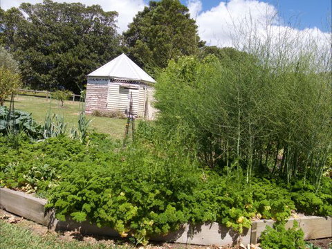 The Old Drik Drik Schoolhouse Retreat - Geraldton Accommodation 6