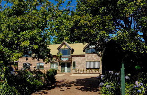 The Berry Inn - Geraldton Accommodation 0