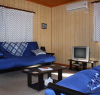 Toshas Place - Geraldton Accommodation