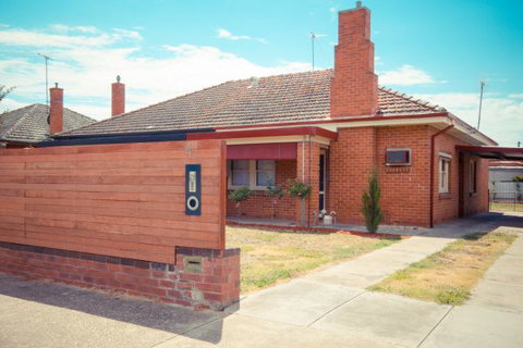 Wang Stays And Short Stops - Geraldton Accommodation 7