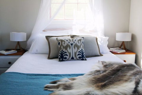 Wines For Joanie Cottage - Geraldton Accommodation 1