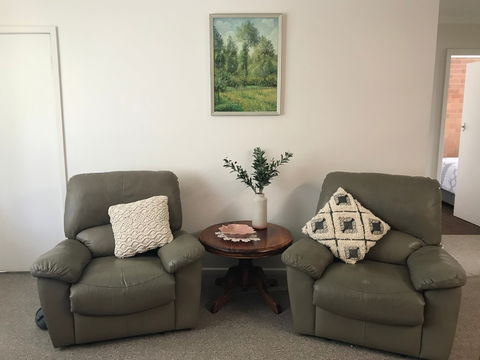 Annie's Hideaway - Geraldton Accommodation 1