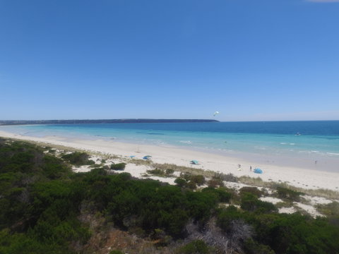Beachcomber - Geraldton Accommodation 0