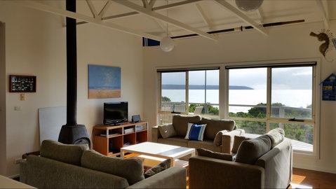 Beachcomber - Geraldton Accommodation 2