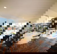 Beachcomber Apartments Merimbula - Geraldton Accommodation