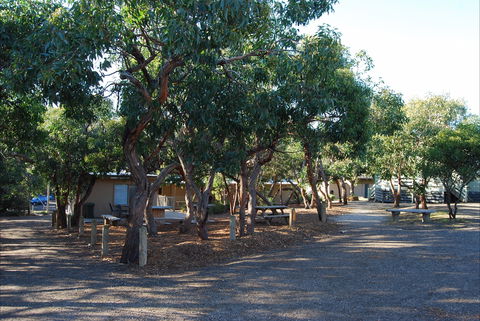 Burnside Camp - Geraldton Accommodation 5