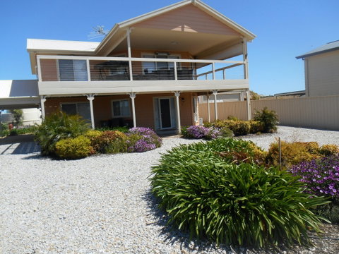 Cluff Vew - Geraldton Accommodation 0