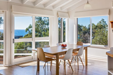 Eagle Heights - Geraldton Accommodation 4