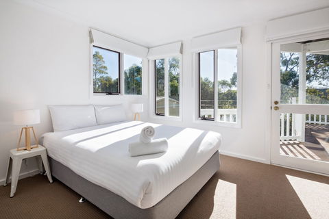 Eagle Heights - Geraldton Accommodation 7