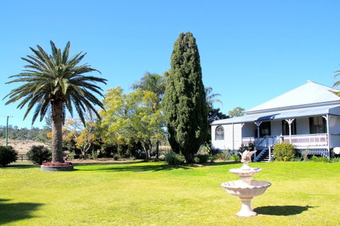Forest Lodge Highfields - Geraldton Accommodation 0