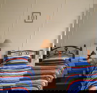 Walsh Cottage - Geraldton Accommodation