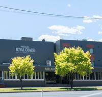Adelaide Royal Coach - Geraldton Accommodation