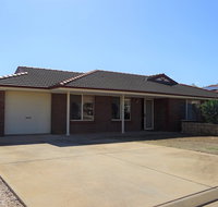 Marina Pathway - Geraldton Accommodation