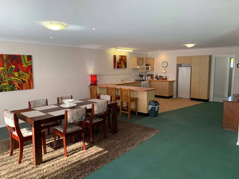 Obadiah Country Cottages - Geraldton Accommodation 1