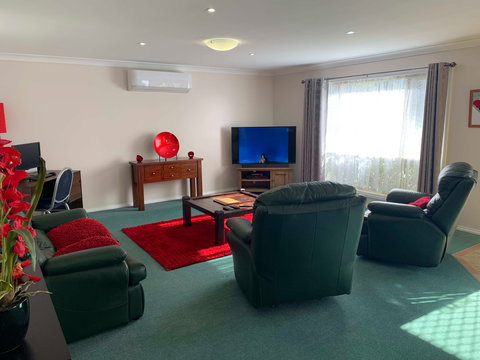 Obadiah Country Cottages - Geraldton Accommodation 2