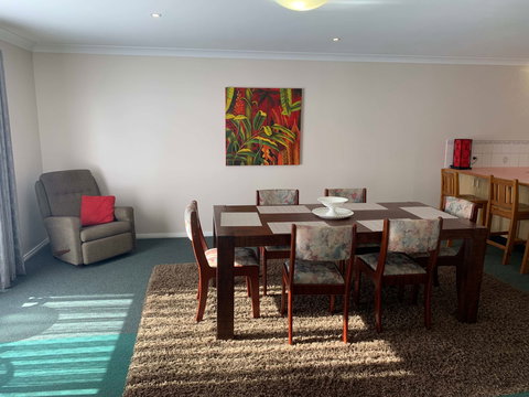 Obadiah Country Cottages - Geraldton Accommodation 3