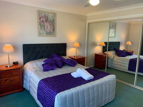 Obadiah Country Cottages - Geraldton Accommodation 5
