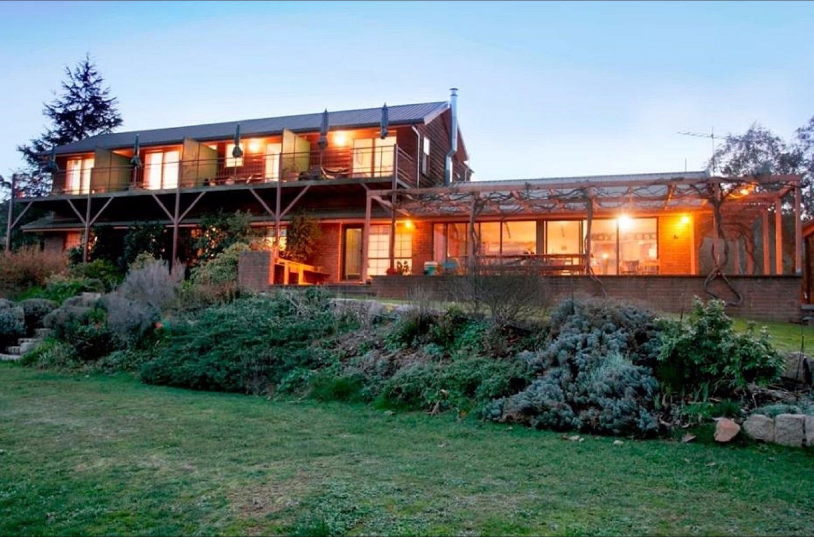 Rosewhite VIC Geraldton Accommodation