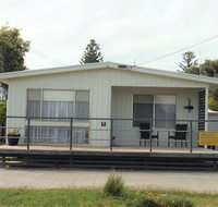 Searenity Now - Geraldton Accommodation