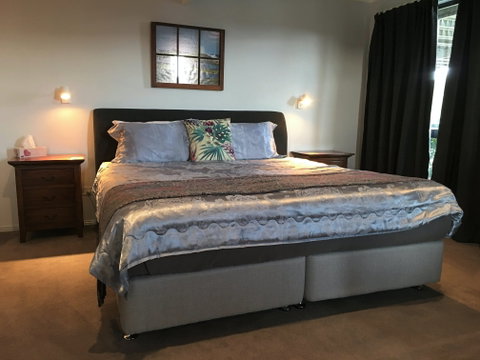 Storm Bay B & B - Geraldton Accommodation 2