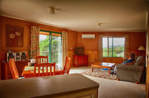 Viewenmore Villa Bed & Breakfast - Geraldton Accommodation 3