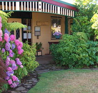 Willowlake Cottages - Geraldton Accommodation