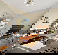 50s Beach House - Geraldton Accommodation