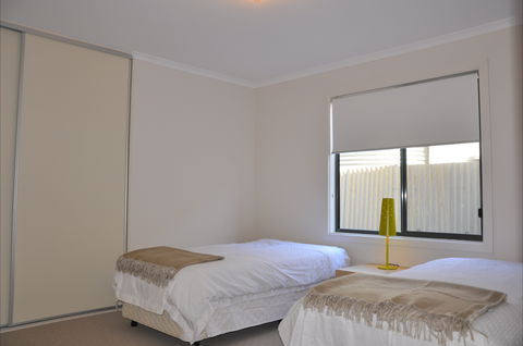 Century 21 SouthCoast: Bayside Aldinga Beach - Geraldton Accommodation 5