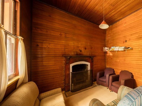 Daffodil Cottage - Geraldton Accommodation 5
