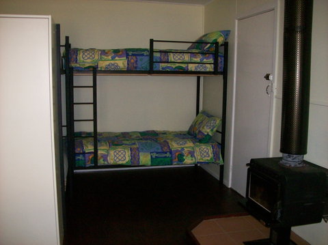 Goughs Bay Holiday Cottages - Geraldton Accommodation 4