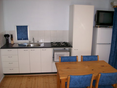 Goughs Bay Holiday Cottages - Geraldton Accommodation 5