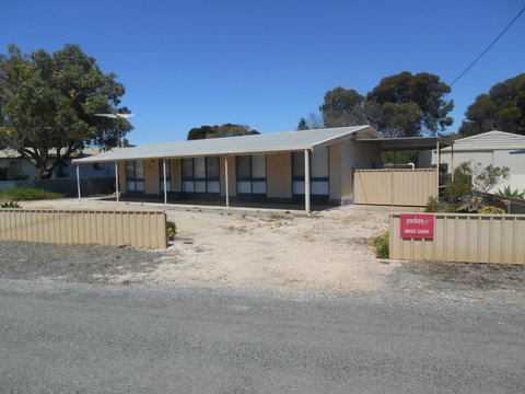 Hardwicke Beach House - Geraldton Accommodation 0